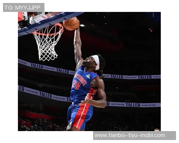 布兰登米勒半场表现出色10中5罚球6中5贡献17分3篮板4助攻状态火热 布兰登米勒半场表现出色10中5罚球6中5贡献17分3篮板4助攻状态火热